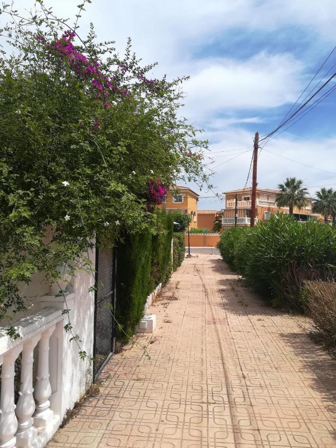 Bungalow Cerca De La Playa Dénia Esterno foto