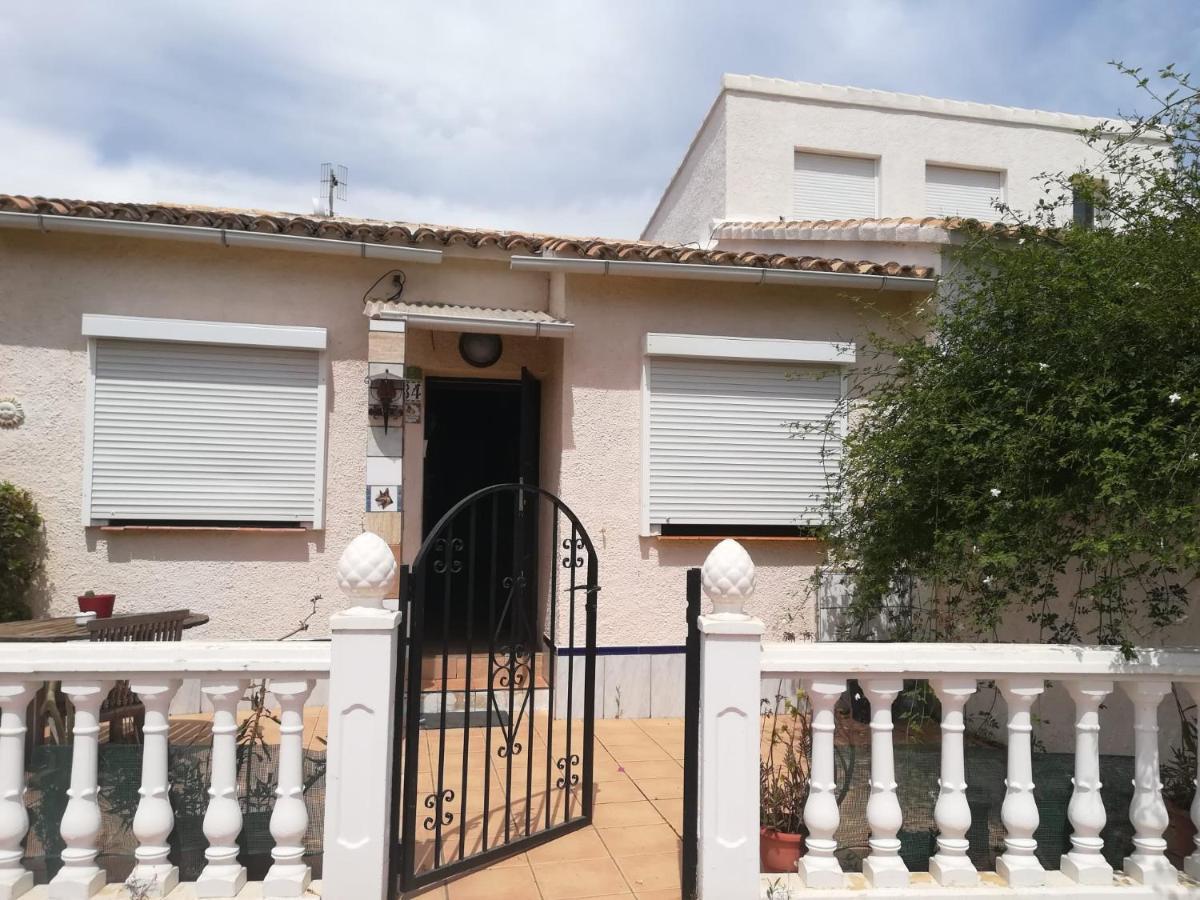 Bungalow Cerca De La Playa Dénia Esterno foto